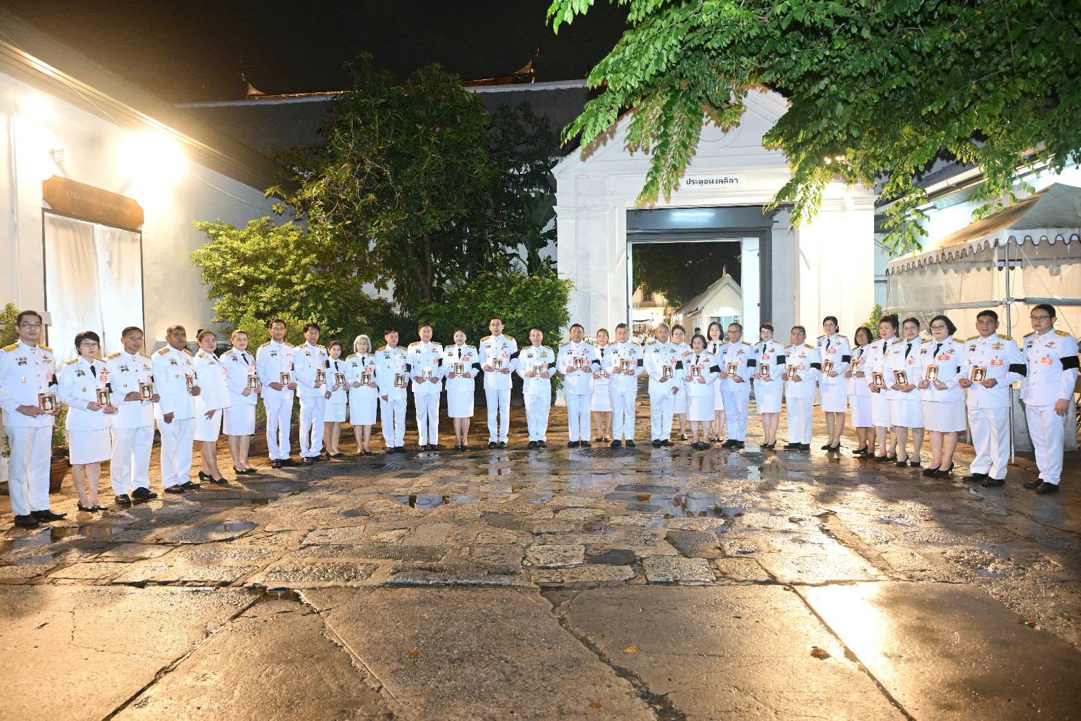 title - ส.ป.ก. ร่วมพิธีวางพวงมาลาถวายสักการะและเป็นเจ้าภาพบำเพ็ญกุศลพระพิธีธรรมสวดพระอภิธรรมพระศพสมเด็จพระเจ้าลูกเธอ เจ้าฟ้าพัชรกิติยาภา นเรนทิราเทพยวดี กรมหลวงราชสาริณีสิริพัชร มหาวัชรราชธิดา